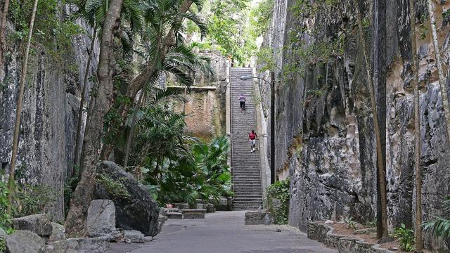 Queen's Staircase